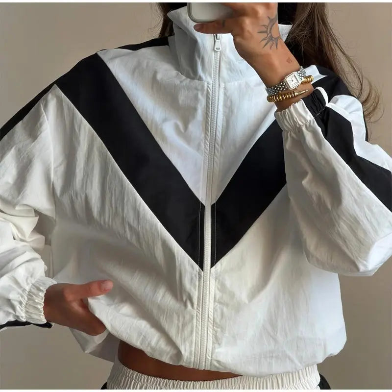 Fashion Color Block 2 Piece Tracksuit Women's Stand Collar Zip Lightweight Jacket Loose Mini Shorts 2026 New Lady Casual Outfit
