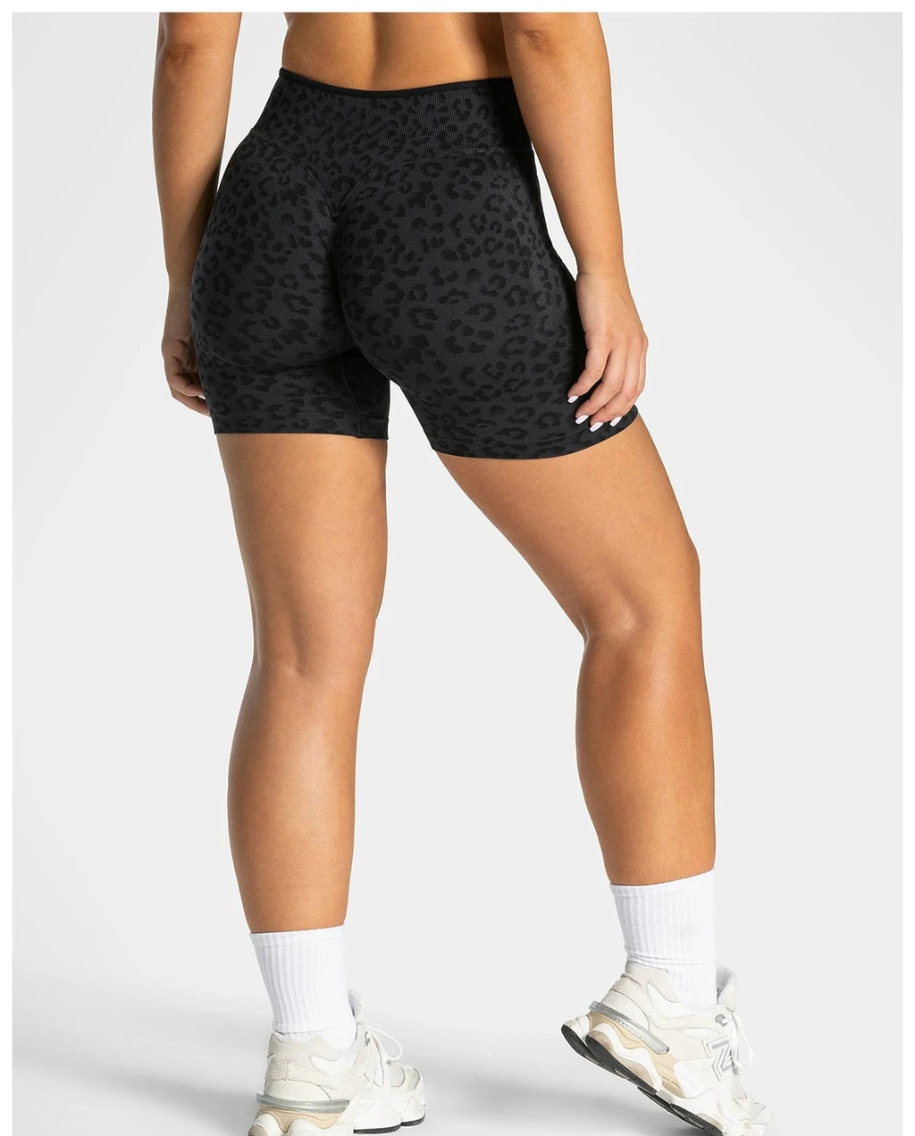 Custom LOGO women's hot-selling in high waist belly leopard print  colors seamless yoga hip lift tight running sports shorts