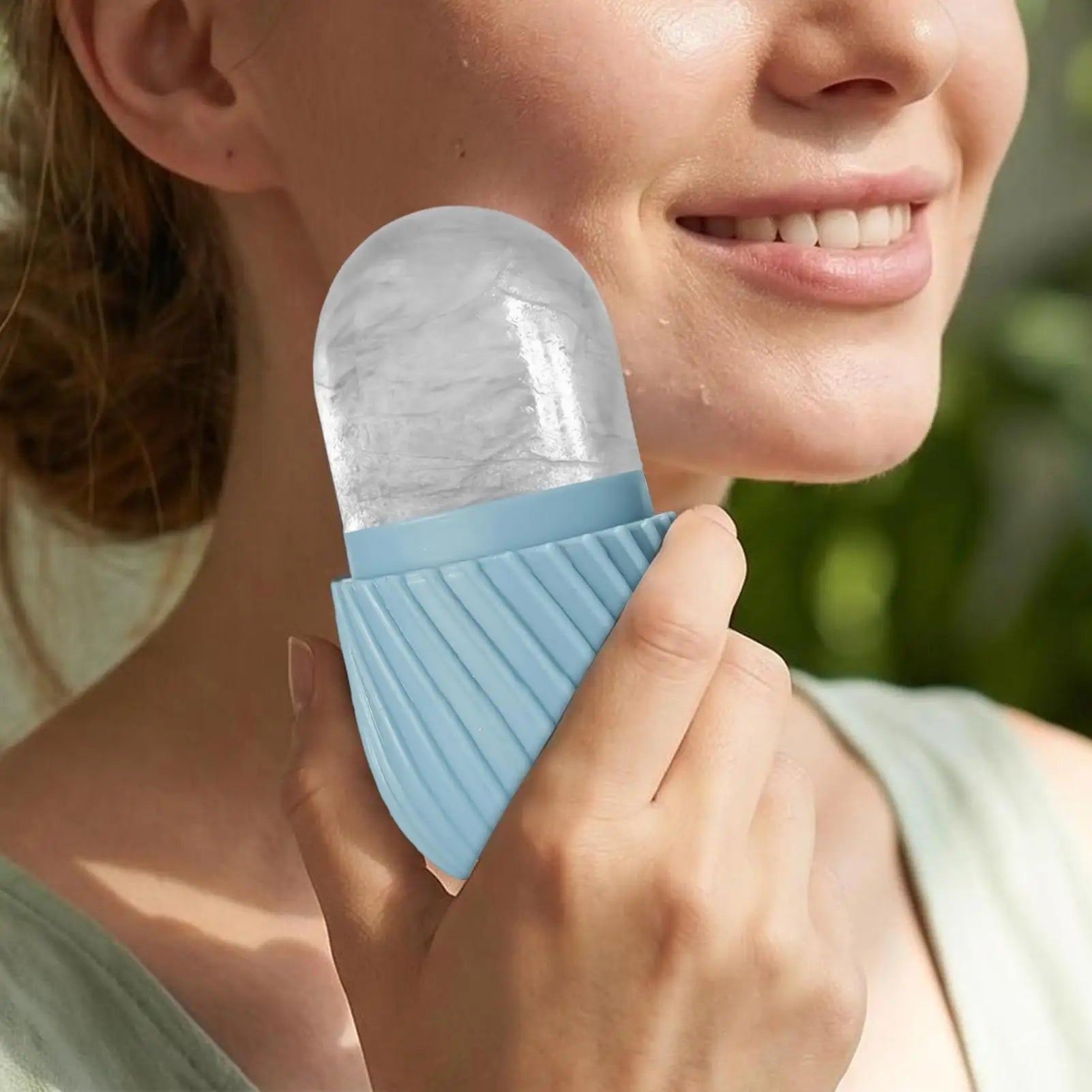 Face Ice Roller mold Beauty facial ice tray Massage silicone ice tray Facial Massager Face Lifting Beauty Skin Care Tools
