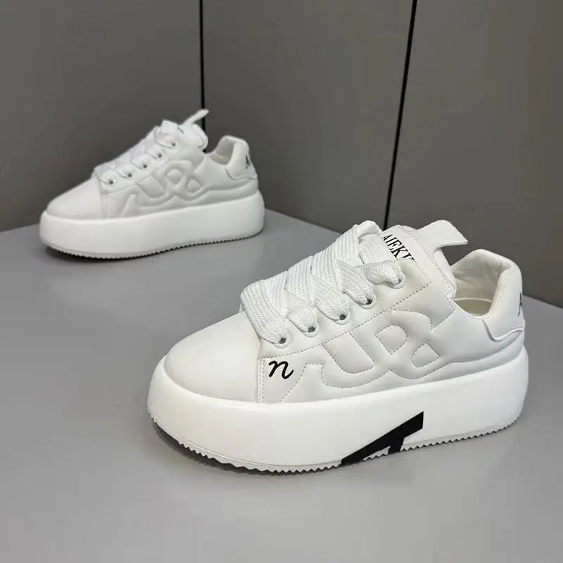 2025 Autumn New Men's Sneakers Round Head Lace-Up Casual Shoes Solid Color Fashion Platform Trend Board Shoes zapatillas hombre