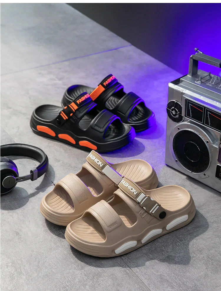 New lightweight and soft cloud like men's sandals and slippers for summer outings, durable and thick soled, anti slip