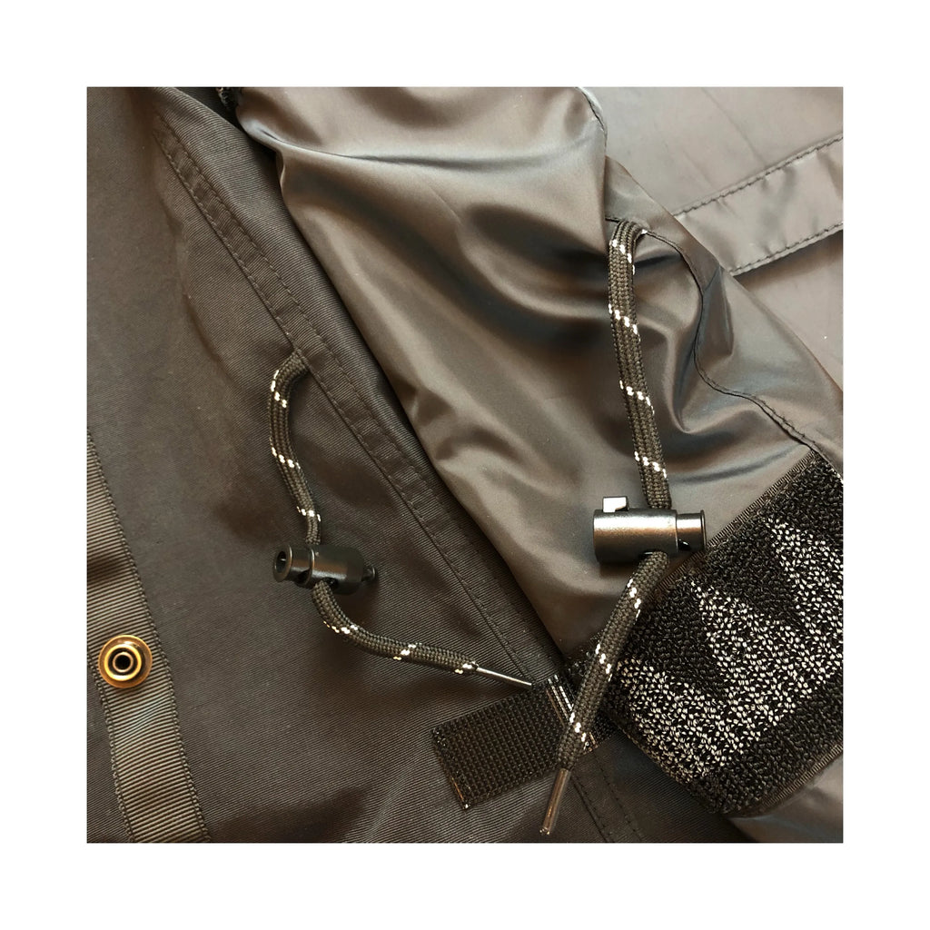 Japanese Style Retro Stitching Waterproof and Windproof Multifunctional Jacket Men's Hooded Black Multi Pocket Coat