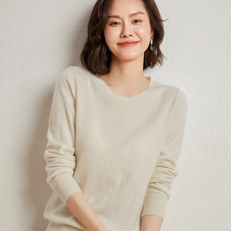100%Merino Pure Wool Pullover Sweater For AutumnWinter Women's Round Neck Warm High-Quality Solid Color Basic Knitted Jumper Top