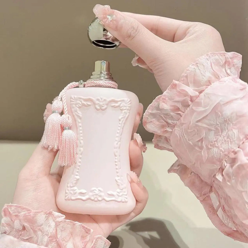 Brand Perfume Women Perfume Spray Flirting Pheromone Long Lasting Floral Fresh Romance Vibrant Light Fragrance Girl Dating Gift