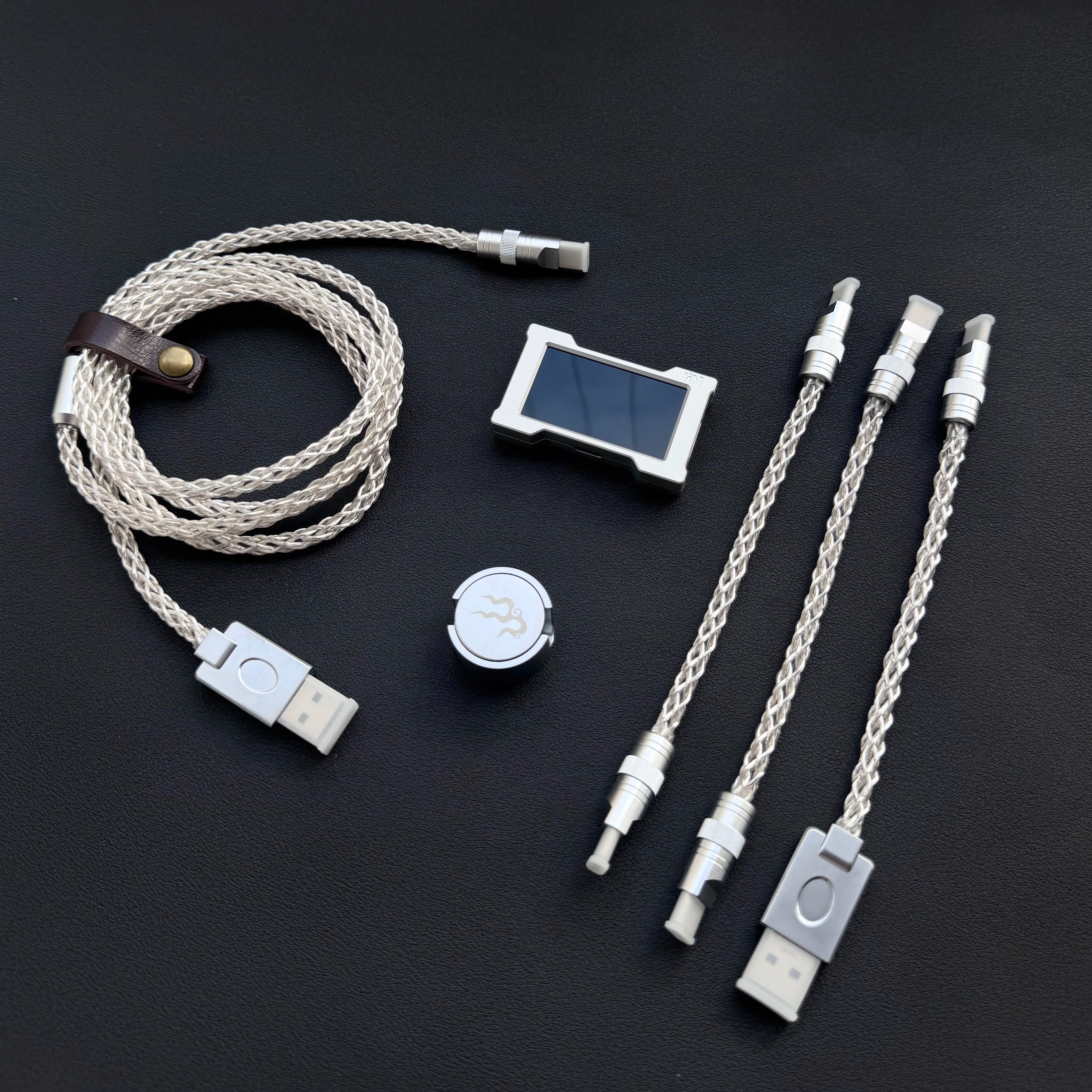 15cm C-C/USB-C Single Crystal Copper Keyboard Cable Supports 8K Magnetic Controllable Lights for HMlab Hub