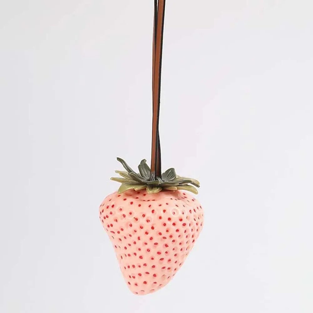 Funny Waterproof Strawberry Key Ring Elegant Alloy Versatile Bag Charm Handmade Vivid Red Resin Fruit Pendant Girls