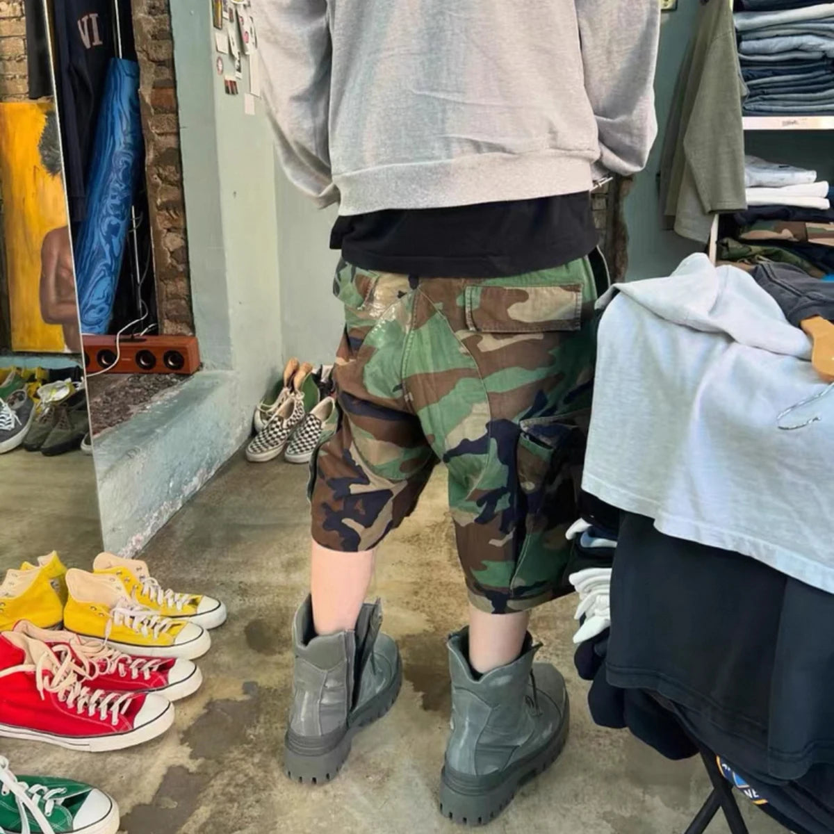 M65 Silhouette Camouflage Cargo Cropped Shorts for Men Wide Leg Patchwork Baggy Summer Shorts Oversized Loose Over Knee Pants