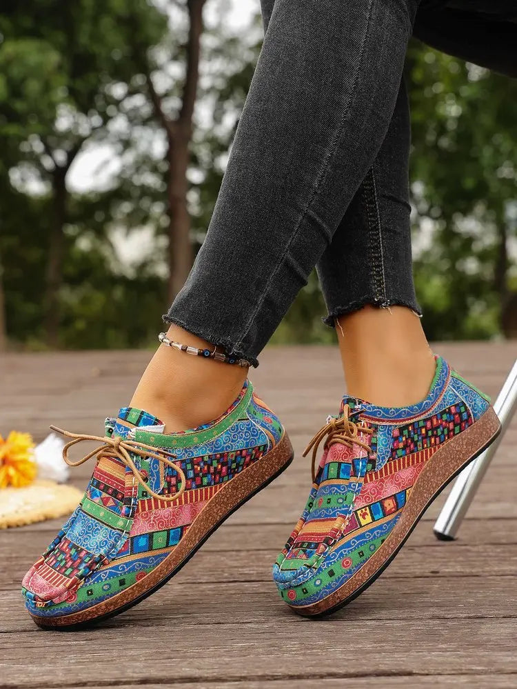 Spring 2025 Women's Printed Canvas Shoes Flat Platform Casual Toe Loafers Breathable Autumn Fashion Sneakers