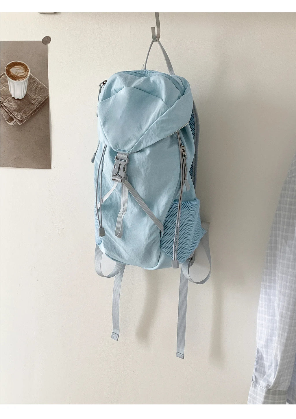 Women Outdoor Sports Backpack With Large Capacity Lightweight Nylon Backpack Suitable Casual Versatile Camping Travel Bag Unisex