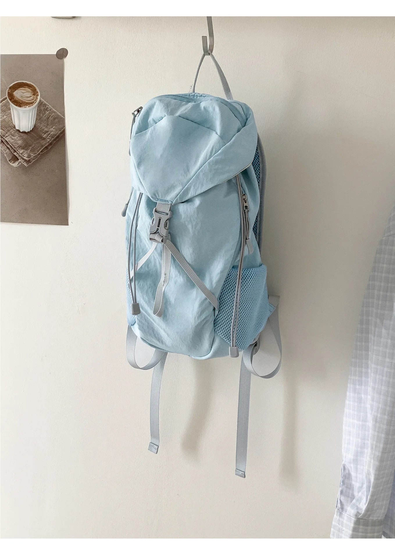 Women Outdoor Sports Backpack With Large Capacity Lightweight Nylon Backpack Suitable Casual Versatile Camping Travel Bag Unisex