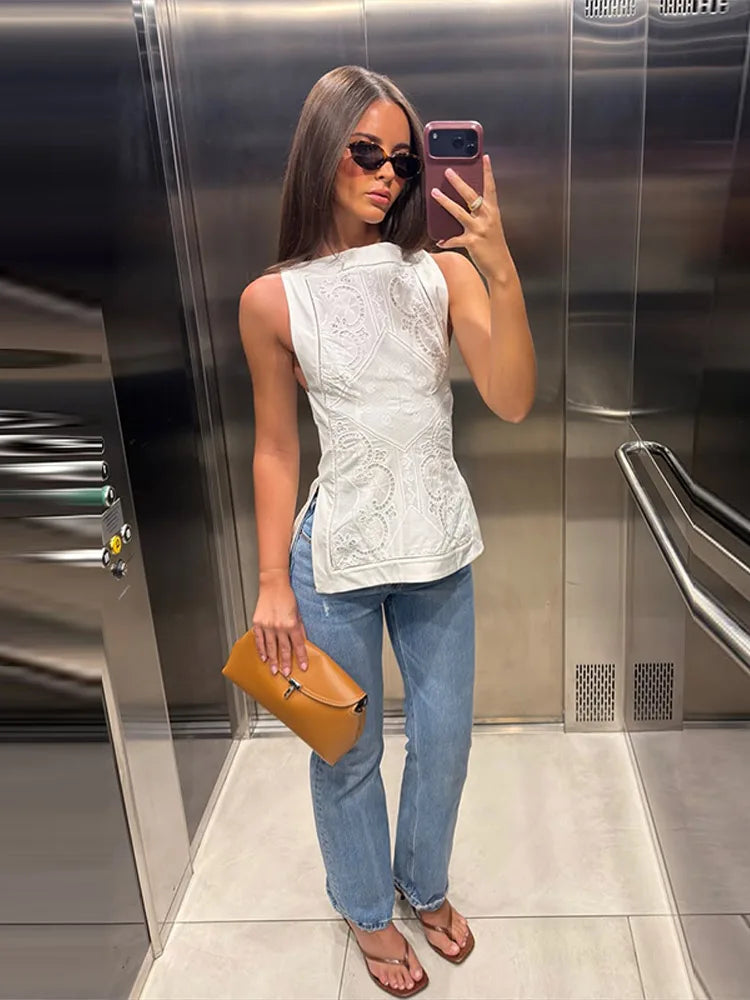 Fashion Openwork Embroidery Solid Women's Top Sleeveless Waist Cinching Tops Chic 2026 Summer New High Street Wear Lady Clothing