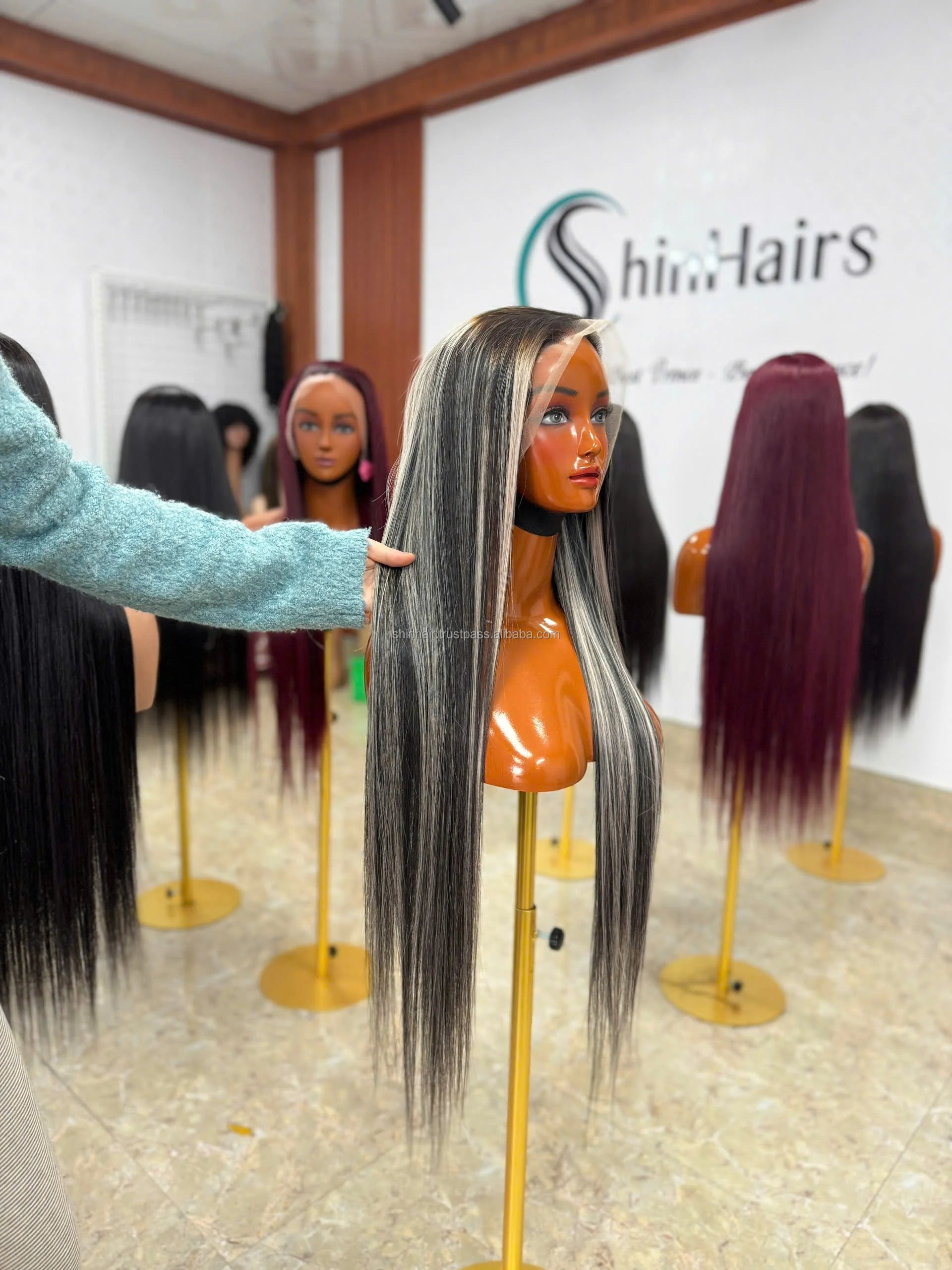 Wholesale HD Color P4-60 Lace Front Wig 13x4 Full Lace 250% Density Virgin Hair Straight No Cut Transparent Lace 100% Human Hair