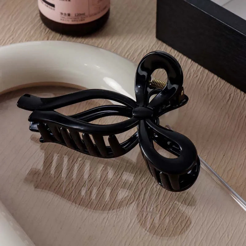 NEW Soft Silicone Bowknot Shark Clip Safe and High-end Anti Fall Claw Clip Trendy Hair Claw Hair Accessories for Women Girls