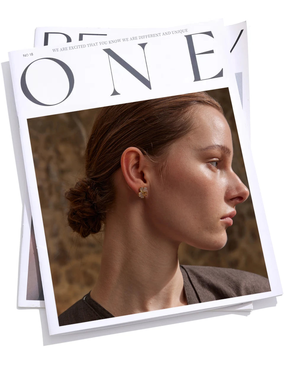 Yhpup High Quality Natural Shell Flower Golden Daily Stud Earrings for Women Prevent Allergy Stainless Steel Exquisite Jewelry