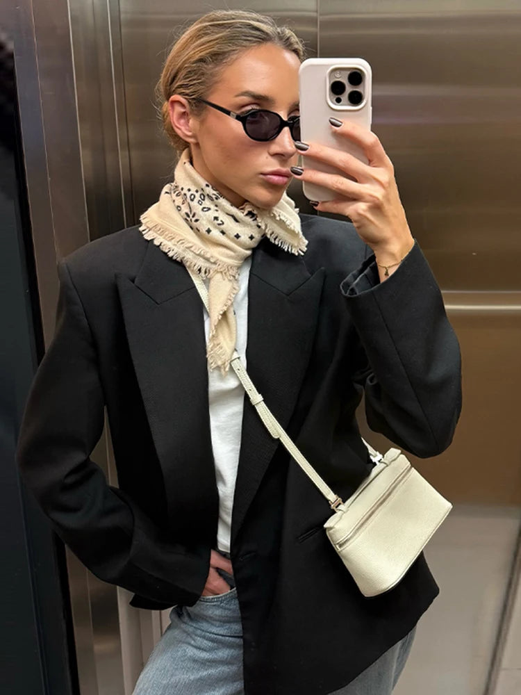 Vintage Solid Paisley Bandana Scarf for Women Square Neck Head Scarf with Fringes All-match Edge Retro Headband Hair Wrap 2026