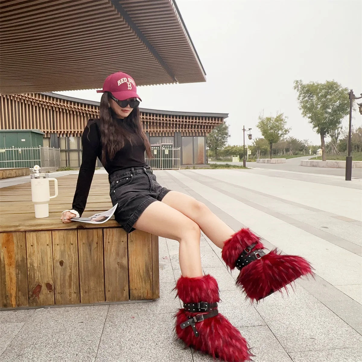 Winter Fur New Design Onepiece Raccoon FurFemale Snow Boots Fur shoes OutdoorMid Leg Boots y2k Cool Pink Girl