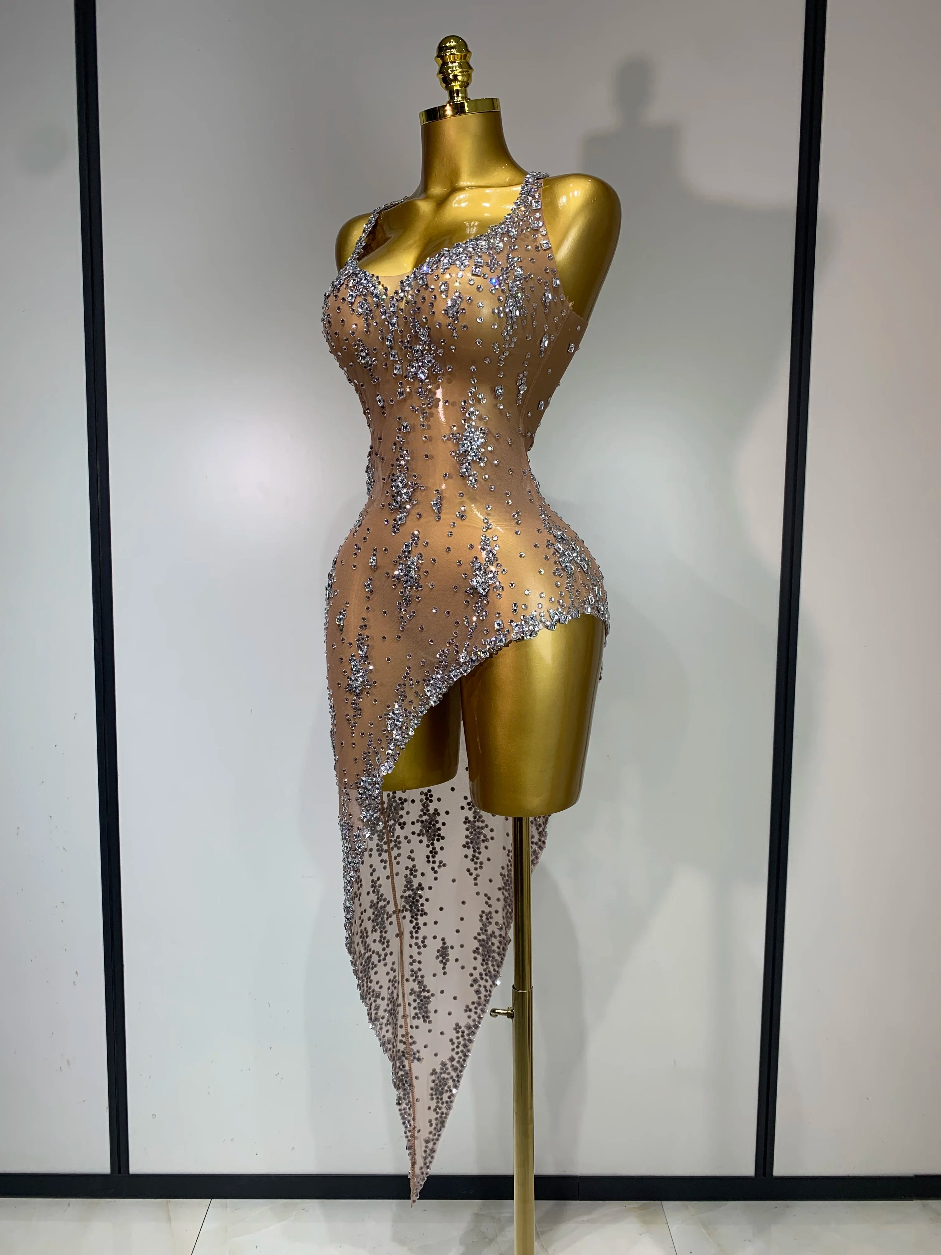 2025 Sparkly Rhinestone V Neck Stretch Mesh Sexy See Through Dress Women Elegant Party Celebrate Perform Costume Stage Outfit