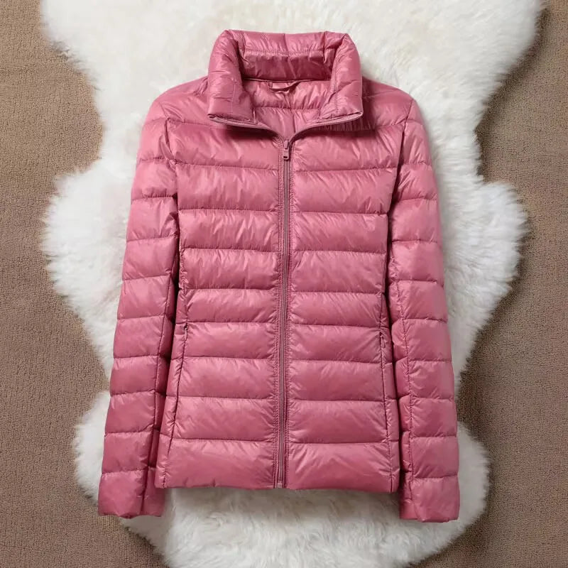 90% Ultra-light Thin Down Jacket Women Autumn Winter Plus Size Short Warm White Duck Down Coat Parka Female Portable Outerwear