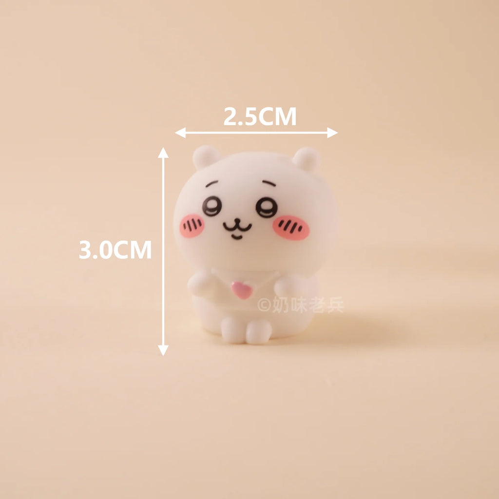 Cute Momonga Hachiware Mini figurine cute cartoon Chiikawa Usagi in-vehicle ornament desktop trinket gifts for girls