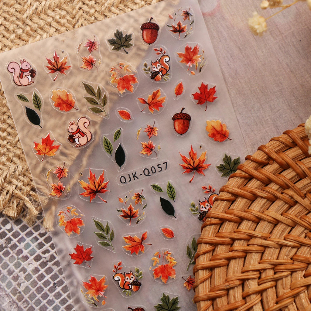 5pcs Autumn Maple Animals 3D Nail Art Stickers Squirral Ginkgo Fall Leaves Fox Bears Honey Pattern Nail Decal DIY Manicure Decor