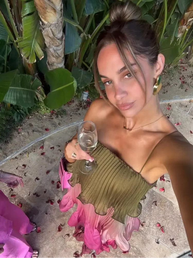 Chic Multicolored Pleated Women Maxi Dress Elegant Spaghetti Strap Ruffle Tiered Flowy Vestidos 2026 Summer Lady Vacation Outfit