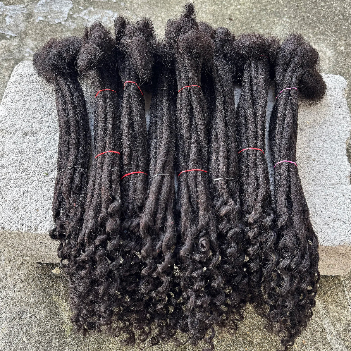 Locks Extensions Curly Ends Handmade Human Hair Dreadlocks Extension Curly Ends Peruvian Remy Hair Can Be Dyed for Men Women