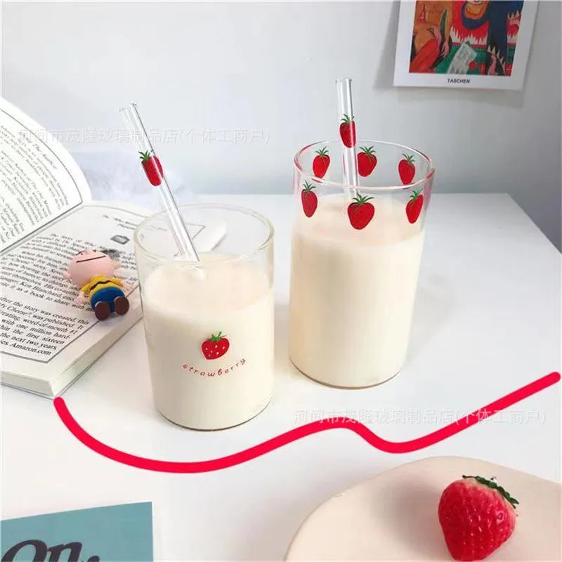300ml 10oz High borosilicate Nana Cute Strawberry Water Milk Drinking Glasses Cup With Straw