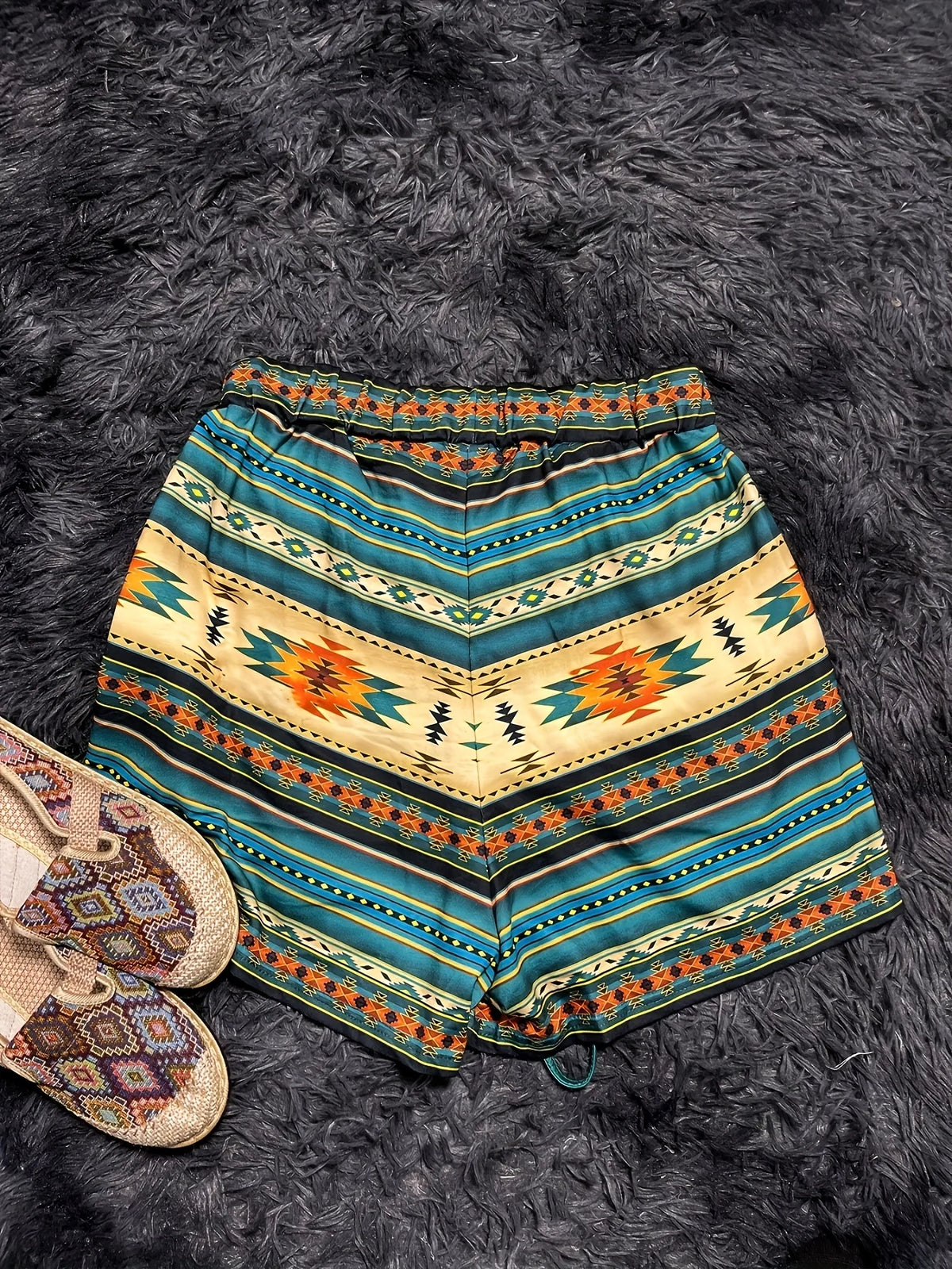 Women's Western Ethnic Resort Style Retro Casual Summer Geometric Pattern Printed Shorts