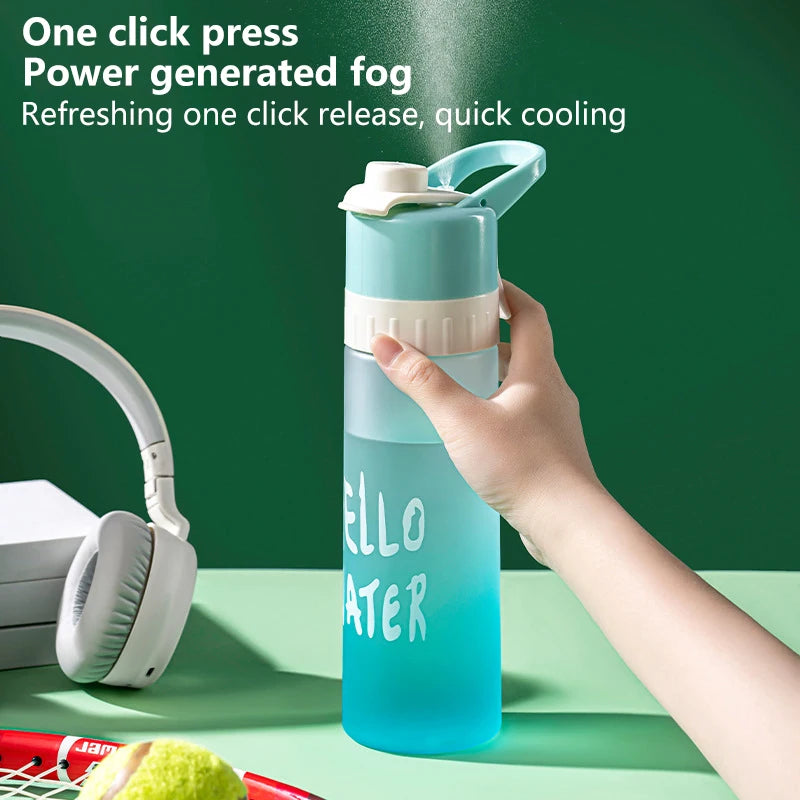650ml Portable Spray Water Bottle Outdoor Sports Fitness Large Capacity Water Cup Jet Spray Bottle