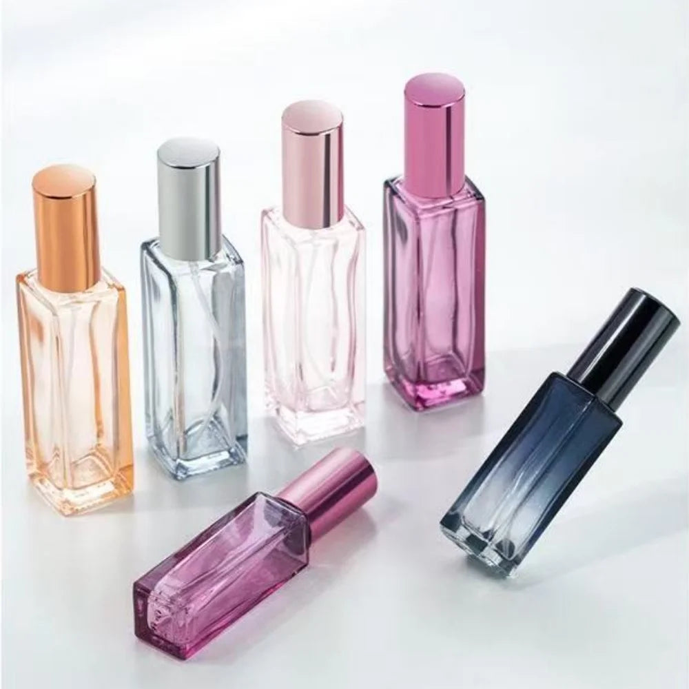 5ml / 10ml / 20ml Perfume Spray Bottle Vacuum Glass Atomizer, Which Can Be Refilled With Original Liquid and Stored for Travel.