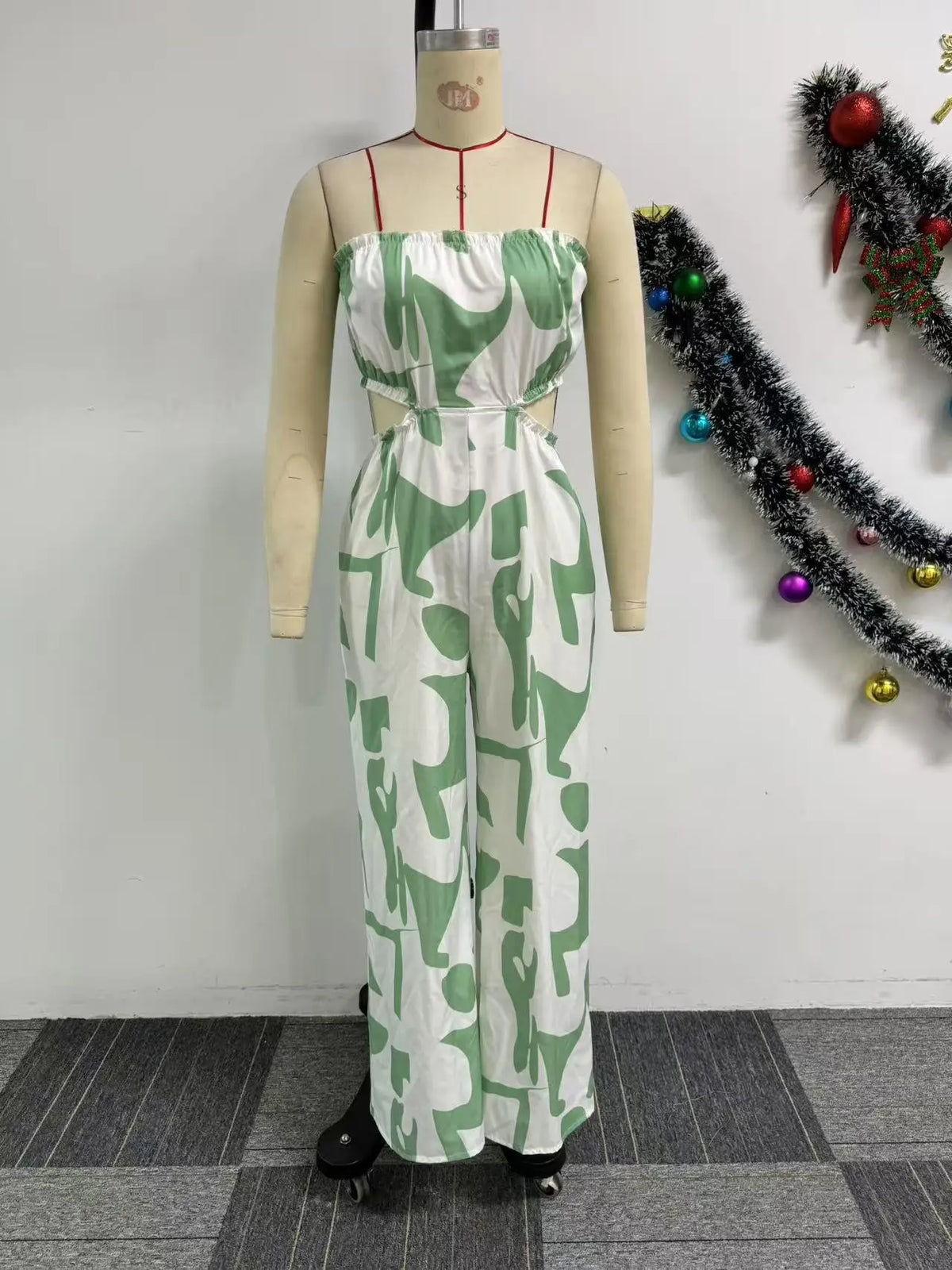 2025 Elegant Sleeveless Hollow Out Casual Style Women Tube Top with Wide-leg Jumpsuit Long Pants