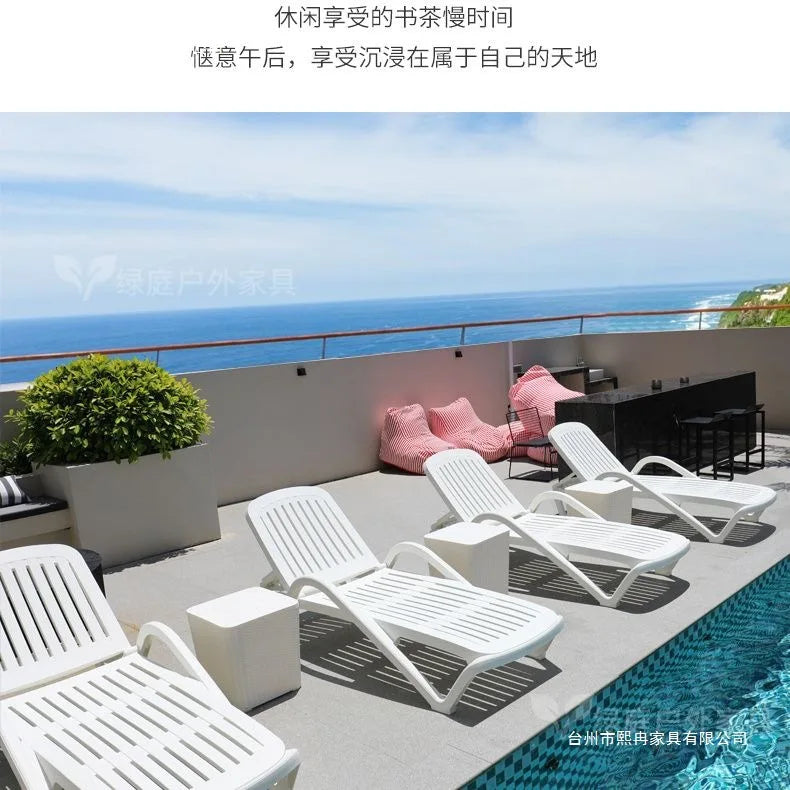 Outdoor swimming pool loungers swimming pool bed seaside plastic folding loungers bathhouse hot spring hotel water park loungers
