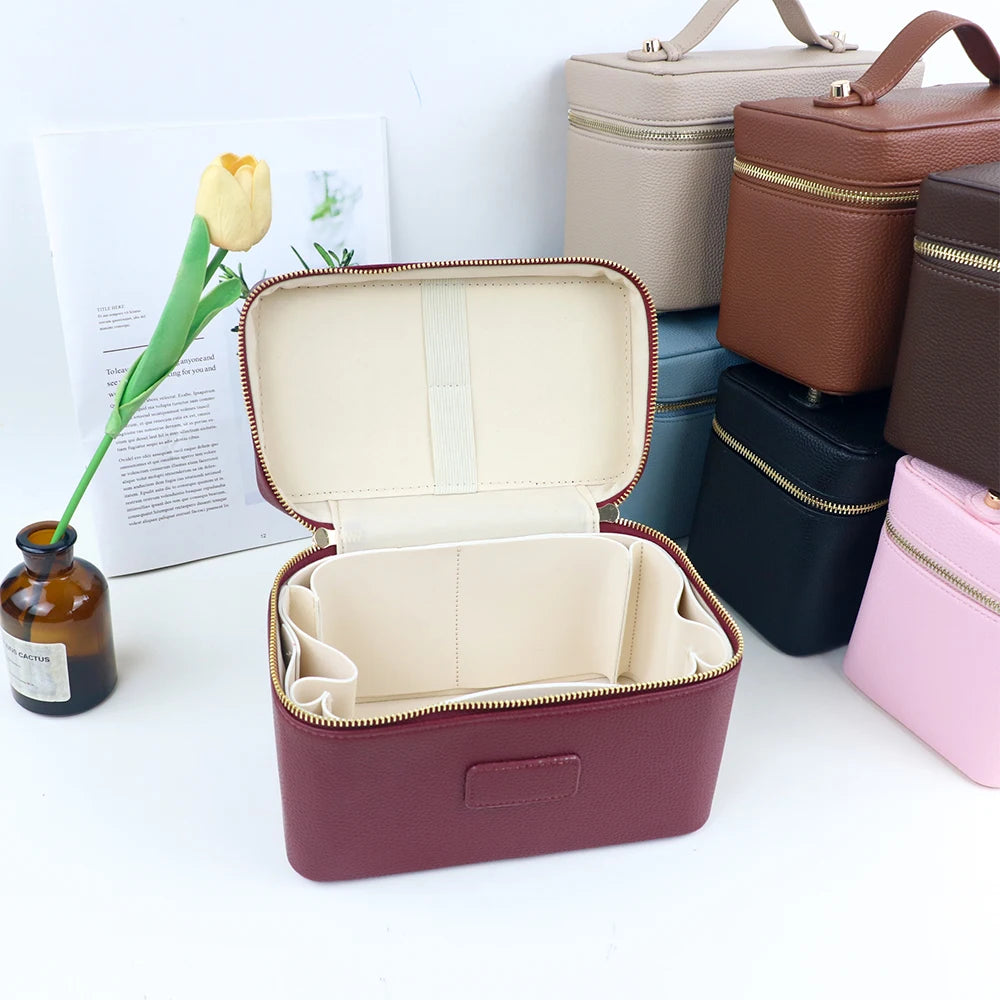 Customized Name PU Leather Cosmetic Bag with Zoned Storage and Large Capacity Toiletry Bag for Autumn and Winter New Products