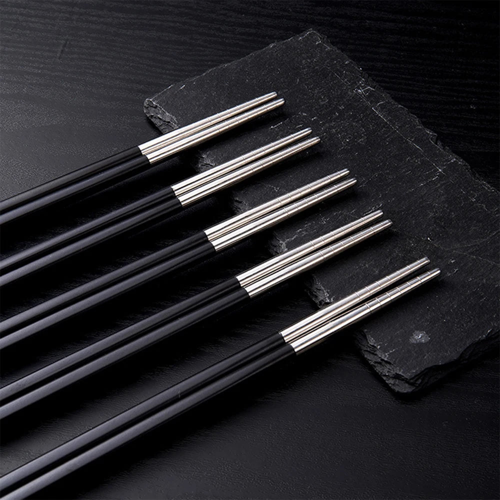 2-8 Pairs Alloy Chopstick Reusable Non-slip Sushi Food Chop Sticks Chopsticks Metal Chinese Chop Stick Tableware Kitchen Gadgets