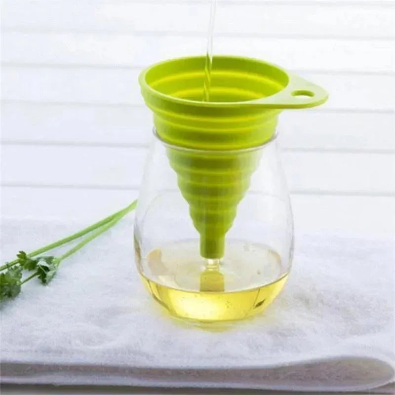 Folding Silicone Funnel for Filling Bottles Kitchen Silicone Funnel Food Grade TPR Collapsible Funnel Kitchen Gadgets Oil Filler