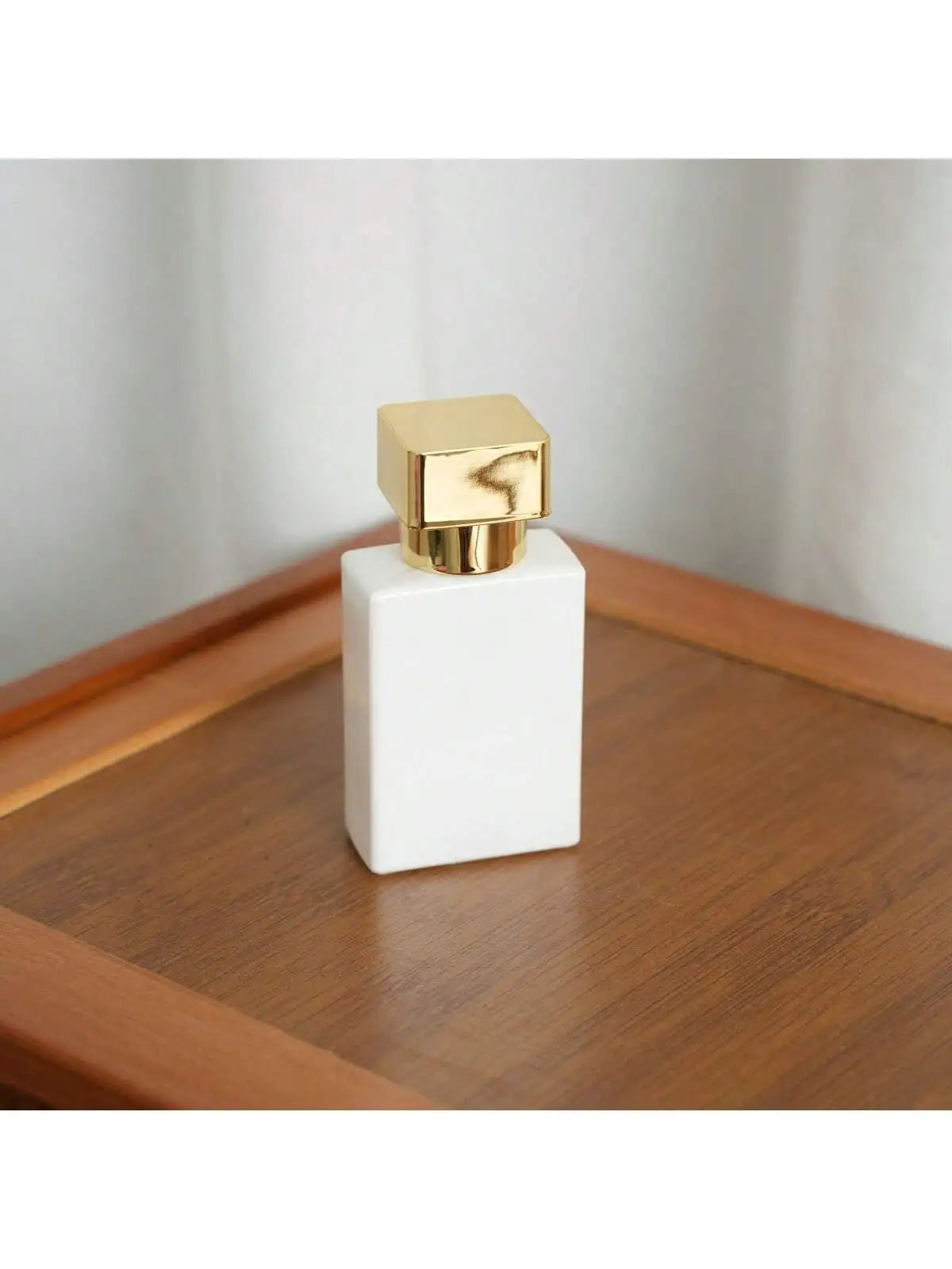 1pc Glass Refillable Perfume Bottle, 30ml/50ml Fine Mist Perfume Atomizer, Portable Cosmetic Sample Container, Travel Accessory,