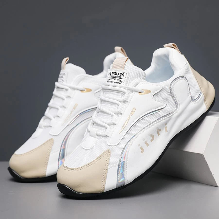 A Pair of Breathable Men's Training Shoes with Lace-Up Design, Comfortable and Lightweight, Suitable for Sports, Outdoor Activities, Commuting, and Casual Wear, Large Size Running Training Shoes