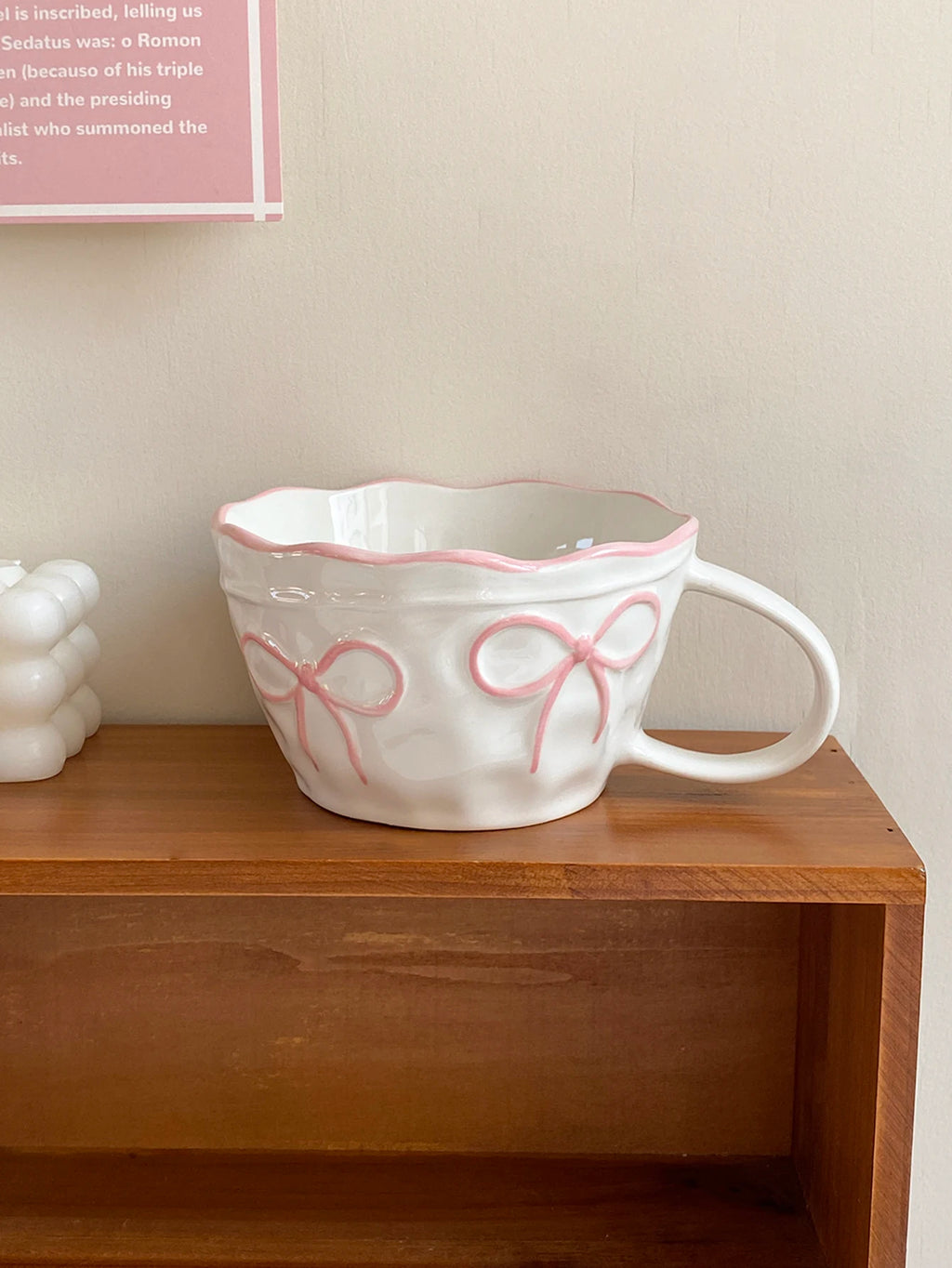 1Pc Ceramic Mug with Bowknot, Exquisite and Simple Design, Large Capacity Couple's Matching Mug, Suitable for Home Decoration, Home Drinking, Candlelight Dinner, Coffee Latte Art Cup, Holiday Gift, Exquisite Gift