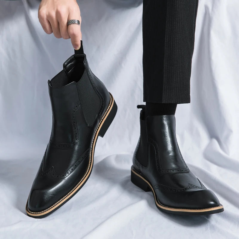 Genuine Leather Shoes Chelsea Boots for Women Retro Carved Boots Round Toe Ankle Boots British Style Women Shoes Winter/Autumn