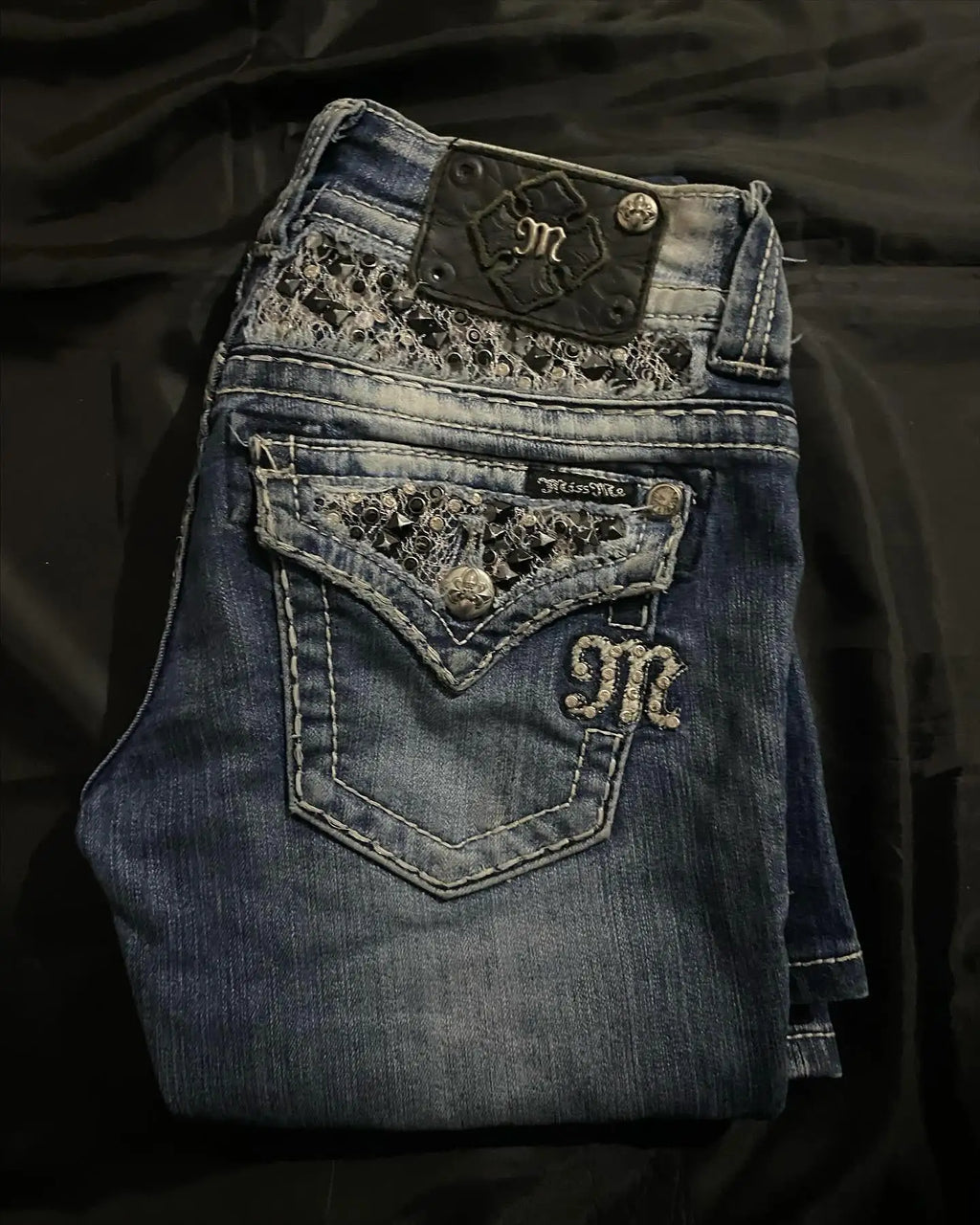 American Vintage Y2K Rhinestone Wing Embroidered Jeans Womens Blue Low Rise Flared Denim Pants with Studded Pockets Streetwear