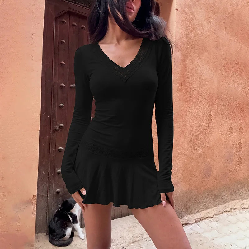 FDYOUI Casual Sexy V-neck Lace Patchwork Mini Dresses Women Long Sleeve Pleated Slim Holiday Dress Party Club Outfit Streetwear