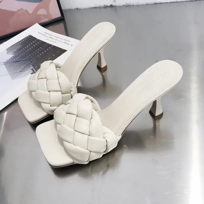 New Women's Summer High-quality Woven Open-toe Flat Casual Slippers Fashionable Stiletto Sandals Womens Outdoor Beach Flip-flops