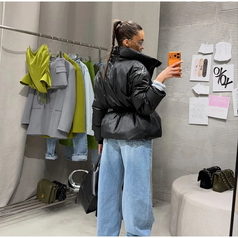 Casual Women's Waist Cinched Padded Cotton Coats Stand Collar Zipper Full Sleeve Coat 2026 Autumn Winter Lady Down Jacket New