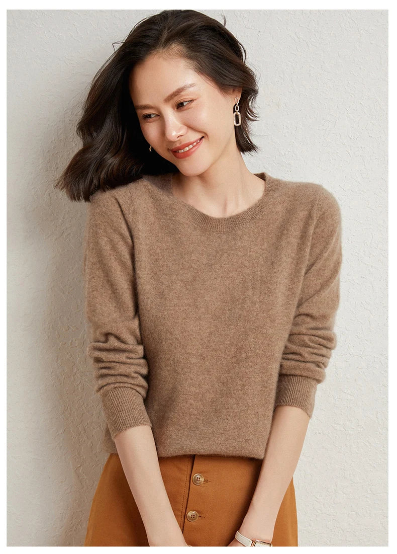 100%Merino Pure Wool Pullover Sweater For AutumnWinter Women's Round Neck Warm High-Quality Solid Color Basic Knitted Jumper Top