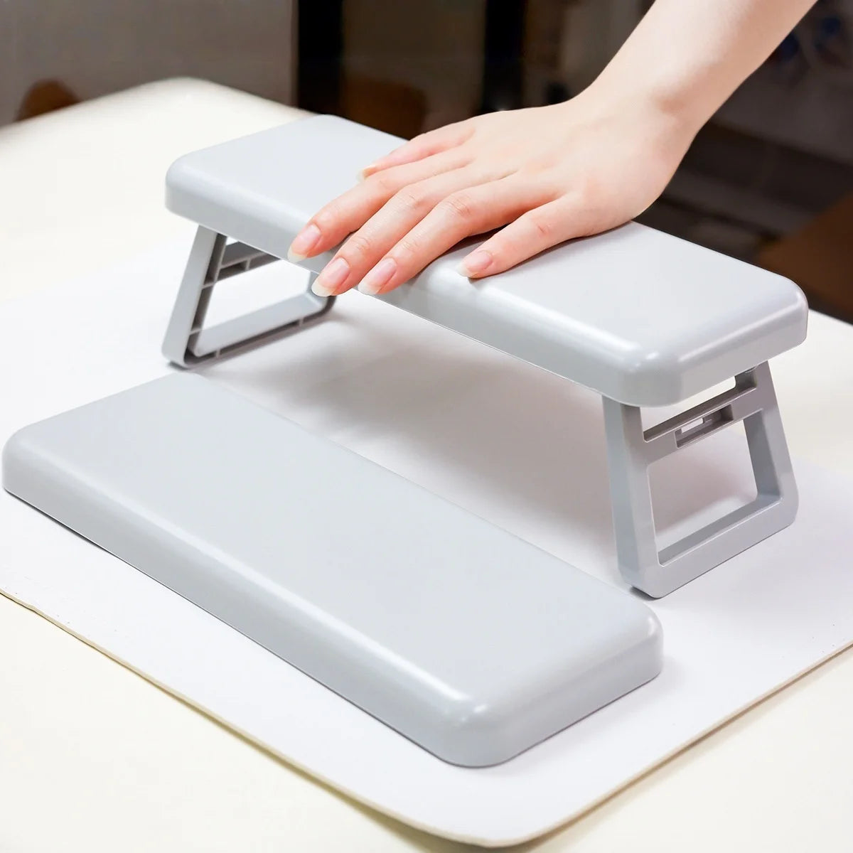 1Nail Pillow for Manicure, Can Hold Lamp, Russian Style Nail Pillow, Japanese StyleinsWind Power Phototherapy Machine Nail Salon