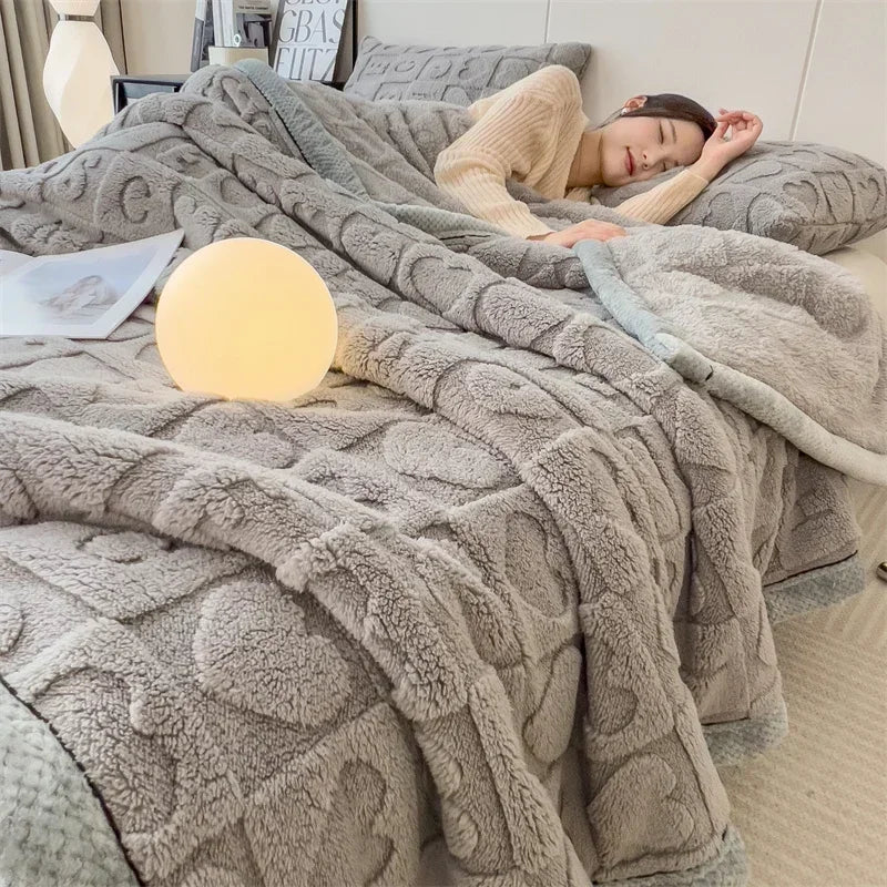 Winter Thick Lamb Fleece Blanket Solid Color Hibiscus Nap Blanket Coral Fleece Heart Shap Sofa Mat  A Grade Cotton Bed Sheets