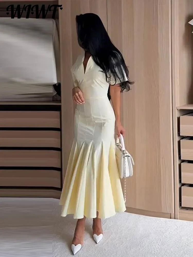 Elegant Pleated Waist-cinching Long Dress Women's Sexy V-neck Short Sleeve Bodycon Dresses 2026 Summer New Lady Solid Robes