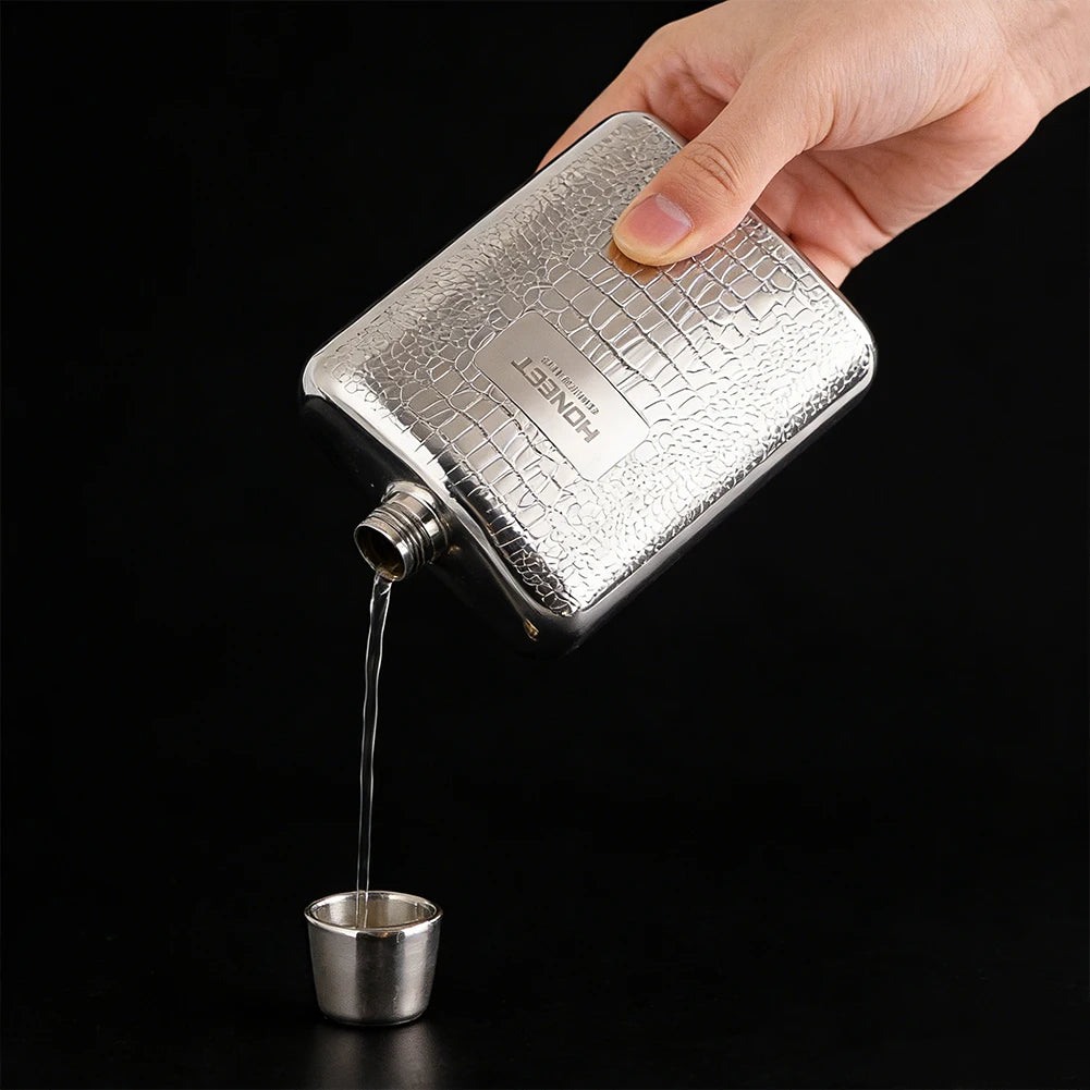 Stainless Steel Hip Flask with Funnel 6oz Alcohol Liquor Flagon Whiskey Flask Portable Wine Bottle Pot Container Gifts for Men