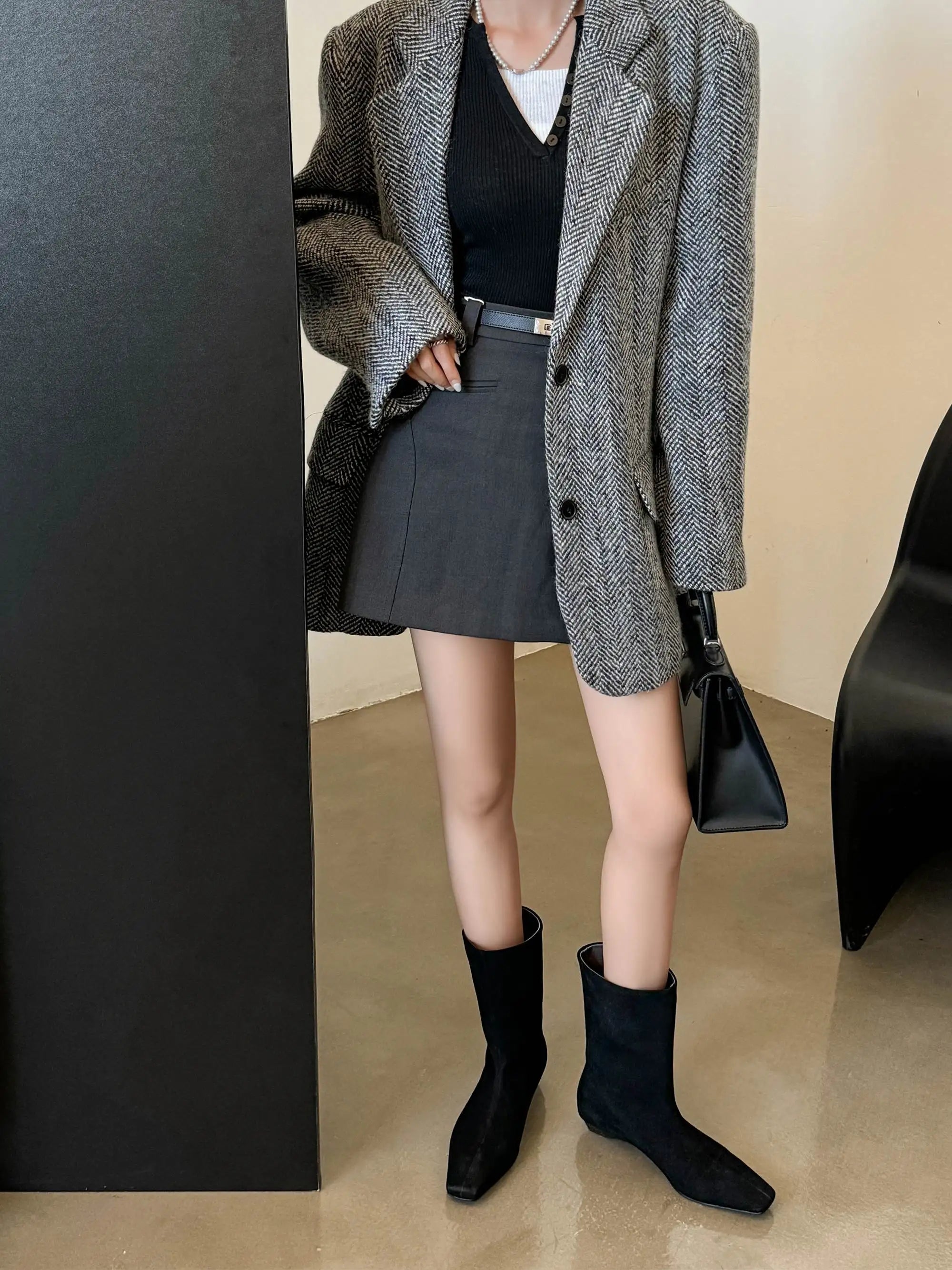 Krazing Pot Kid Suede Leather Square Toe Low Heels Modern Boots Casual Winter Autumn Brand Office Lady Concise Women Ankle Boots