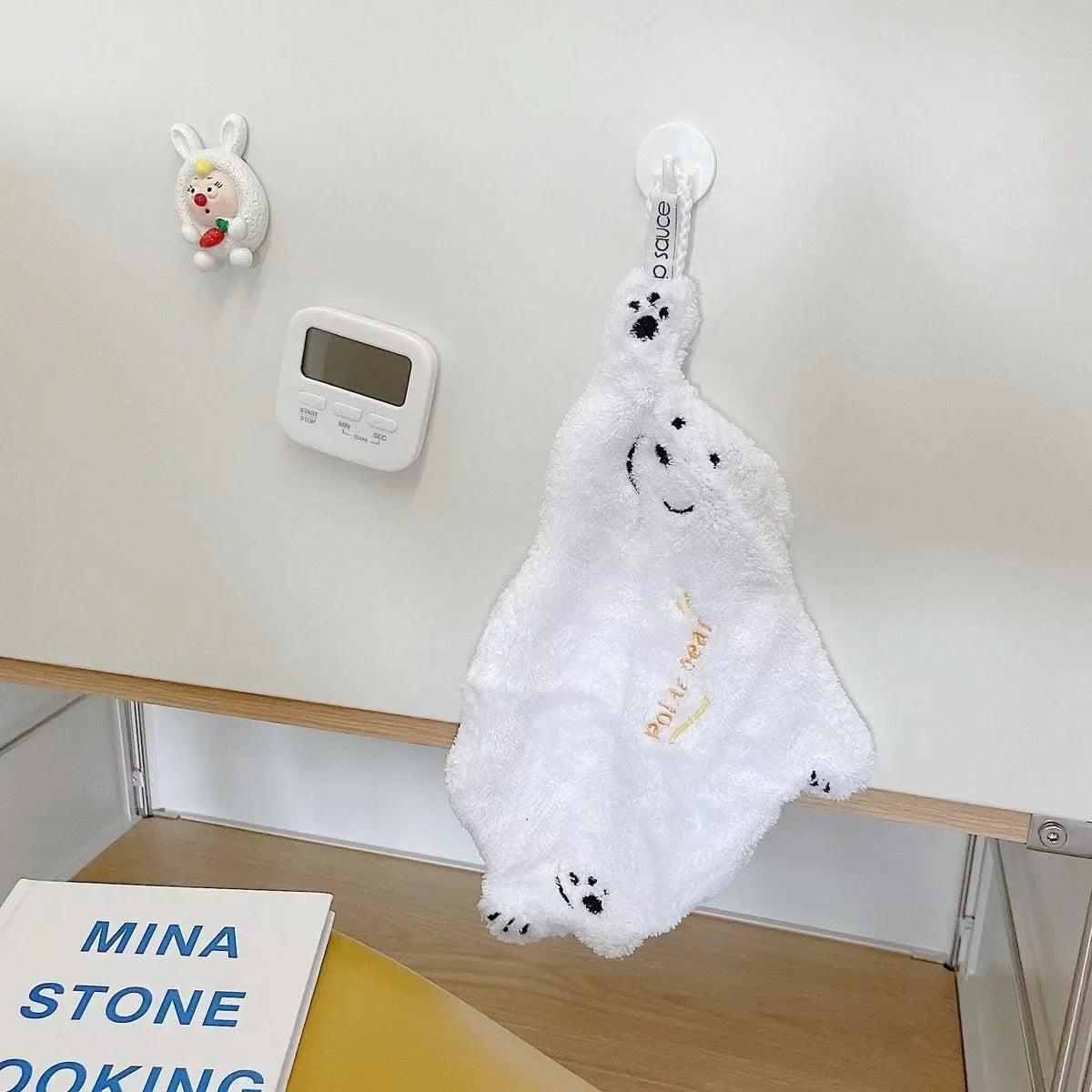 Polar Bear Hand Wiping Towel Super Absorbent Hanging Kitchen Towel Coral Design Thick Cartoon Hand Towel